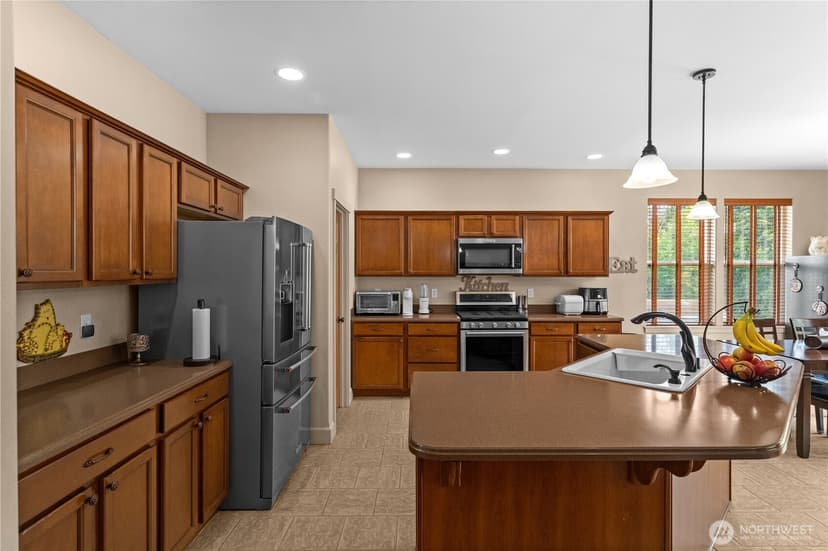 Property photo for 40 Carson Avenue SE, Port Orchard photo 15