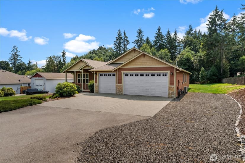 Property photo for 40 Carson Avenue SE, Port Orchard photo 4