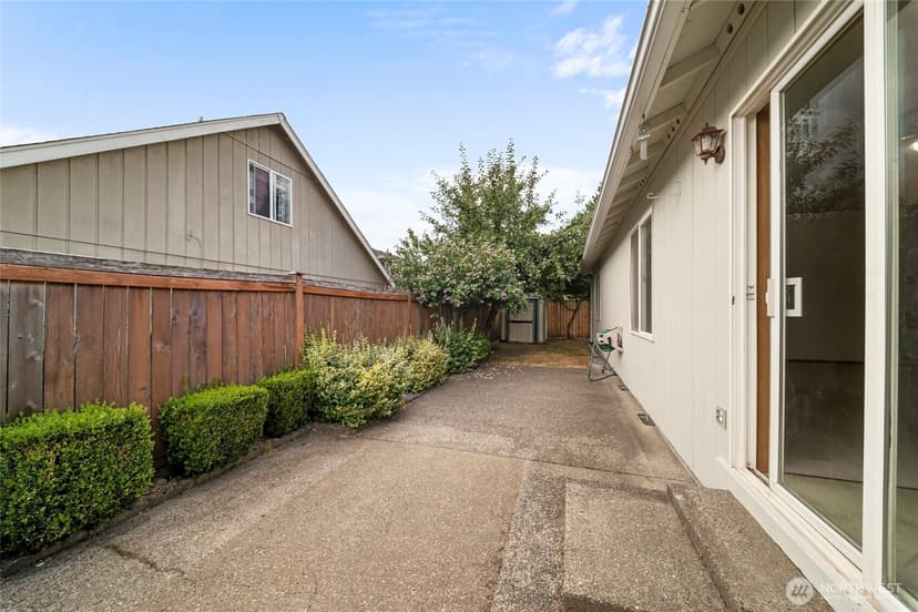 Property photo for 16520 85th Avenue Ct E, Puyallup photo 25