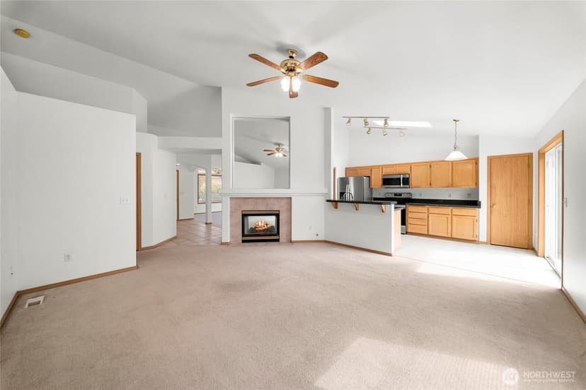 Property photo for 16520 85th Avenue Ct E, Puyallup photo 15