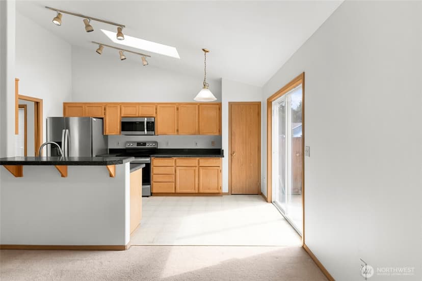 Property photo for 16520 85th Avenue Ct E, Puyallup photo 13