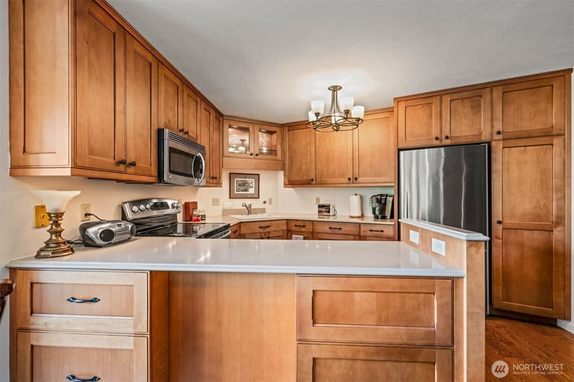 Property photo for 2360 43rd Avenue E #302, Seattle photo 4