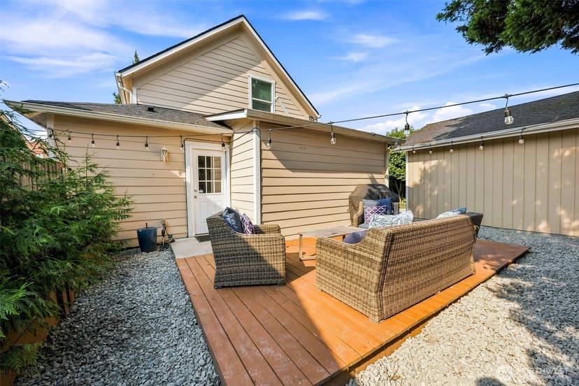 Property photo for 430 2nd Avenue NE, Puyallup photo 22