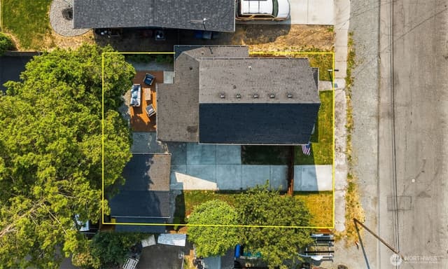 Property photo for 430 2nd Avenue NE, Puyallup photo 4