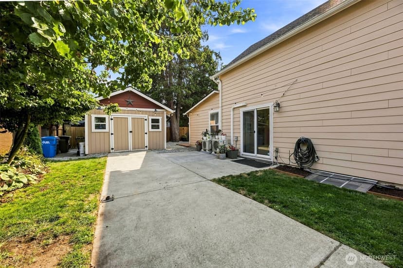 Property photo for 430 2nd Avenue NE, Puyallup photo 25