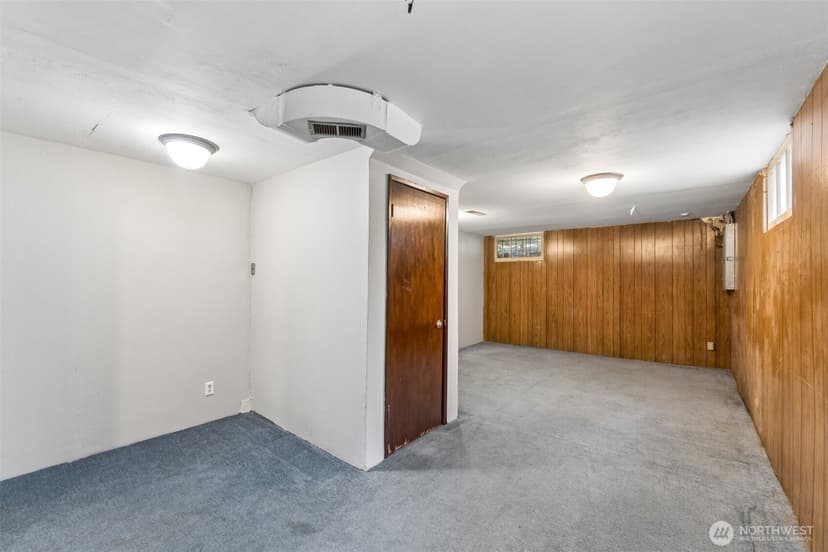 Property photo for 150 NW 84th Street, Seattle photo 22