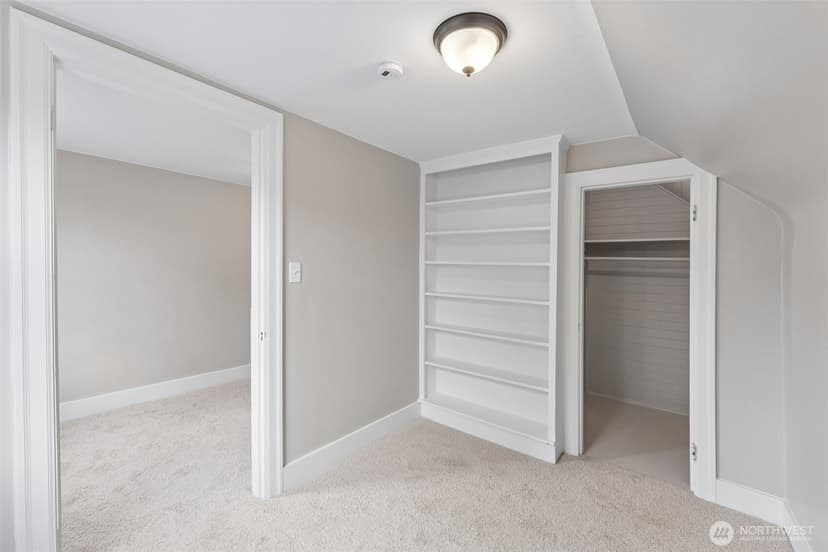 Property photo for 150 NW 84th Street, Seattle photo 15