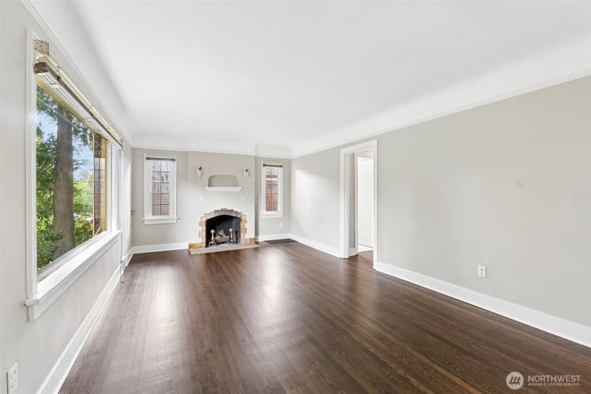 Property photo for 150 NW 84th Street, Seattle photo 5
