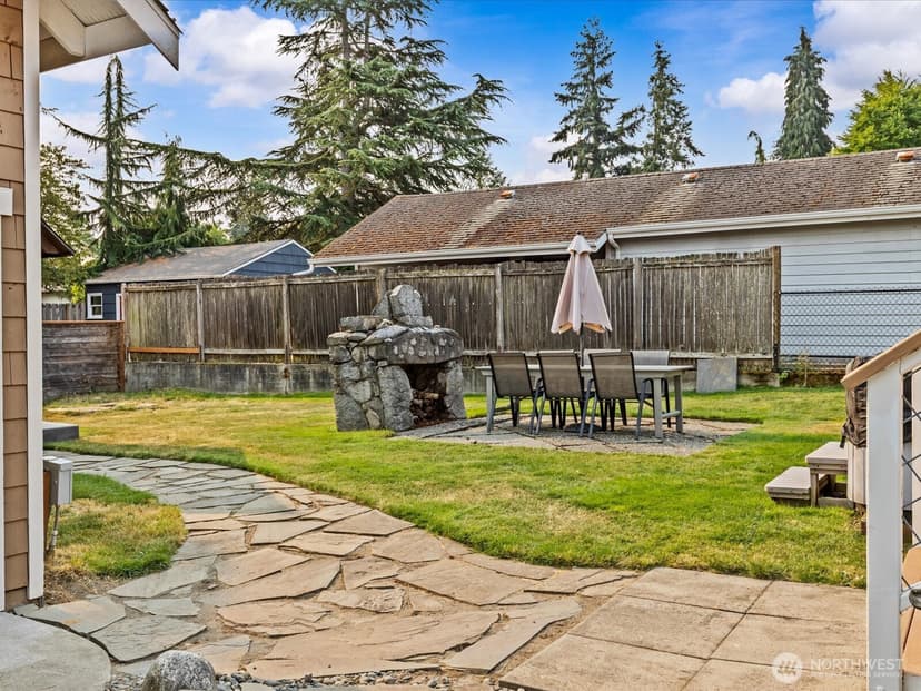 Property photo for 15820 12th Avenue SW, Burien photo 34