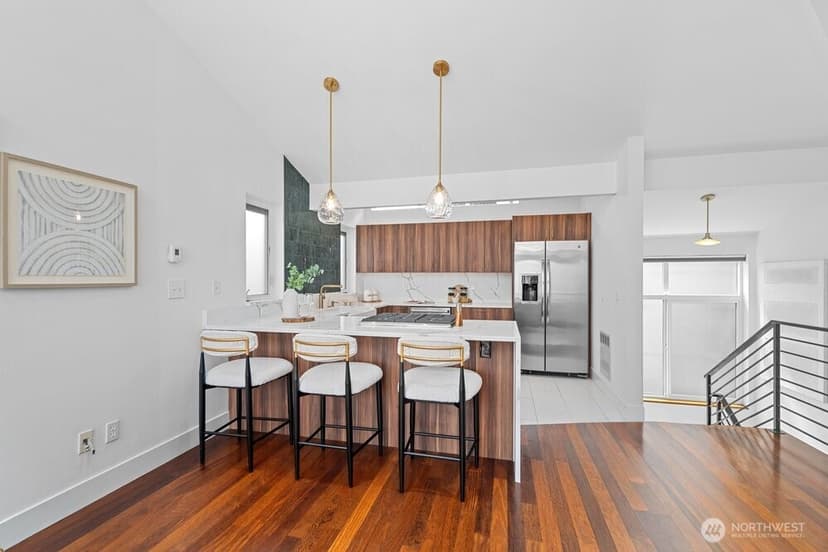 Property photo for 3026 SW Avalon Way #A, Seattle photo 17