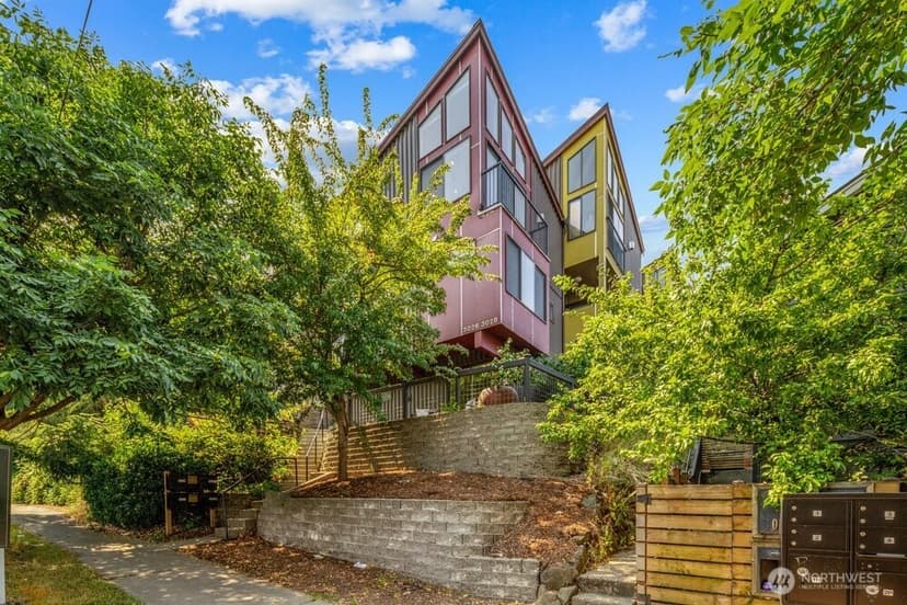 Property photo for 3026 SW Avalon Way #A, Seattle