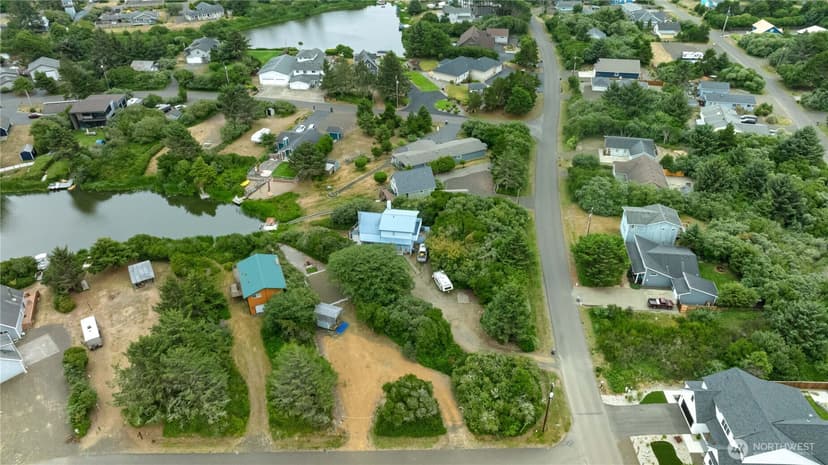 Property photo for 363 Geoduck Loop SW, Ocean Shores photo 15