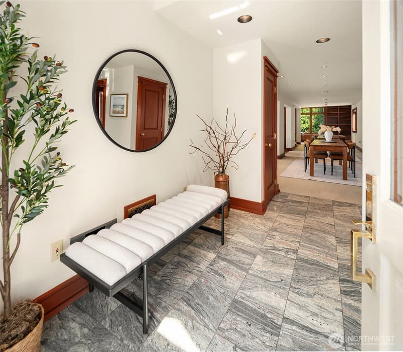 Property photo for 16075 Crescent Drive SW, Vashon photo 6
