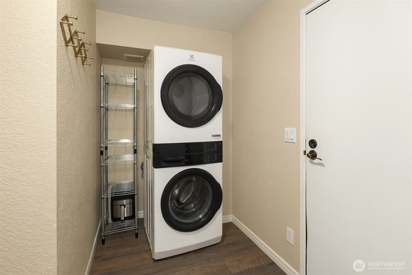 Property photo for 750 N 143rd Street #208, Seattle photo 8