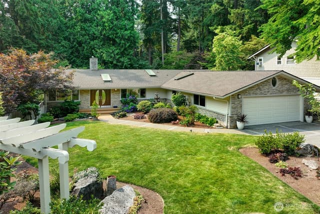 Property photo for 12909 NE 28th Street, Bellevue