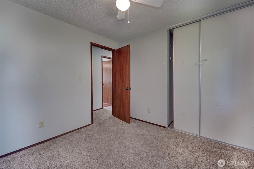Property photo for 3464 Balsam Boulevard SE, Port Orchard photo 23