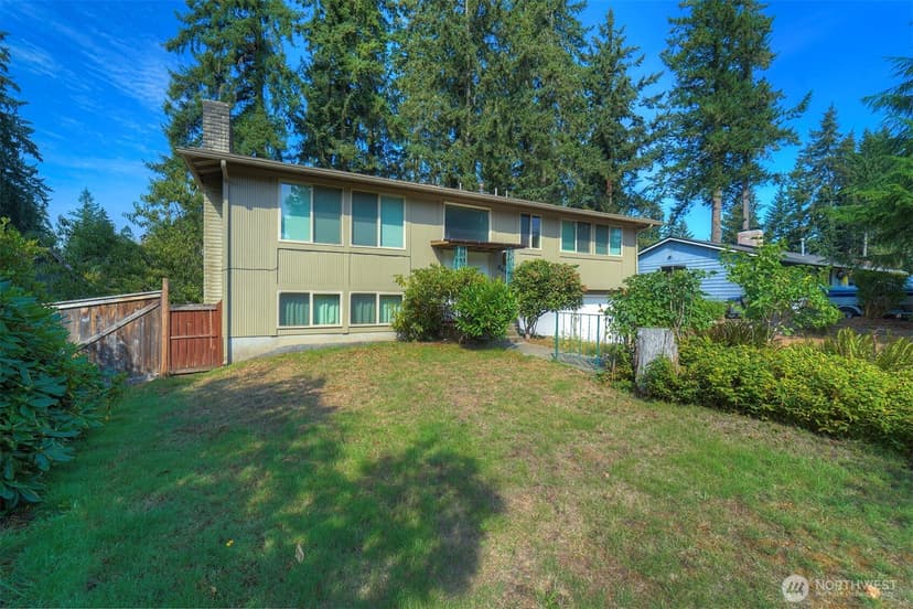 Property photo for 3464 Balsam Boulevard SE, Port Orchard photo 4