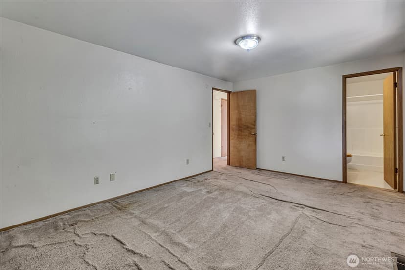 Property photo for 2322 S 357th Street, Federal Way photo 14