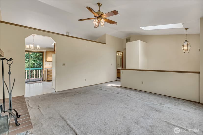 Property photo for 2322 S 357th Street, Federal Way photo 5