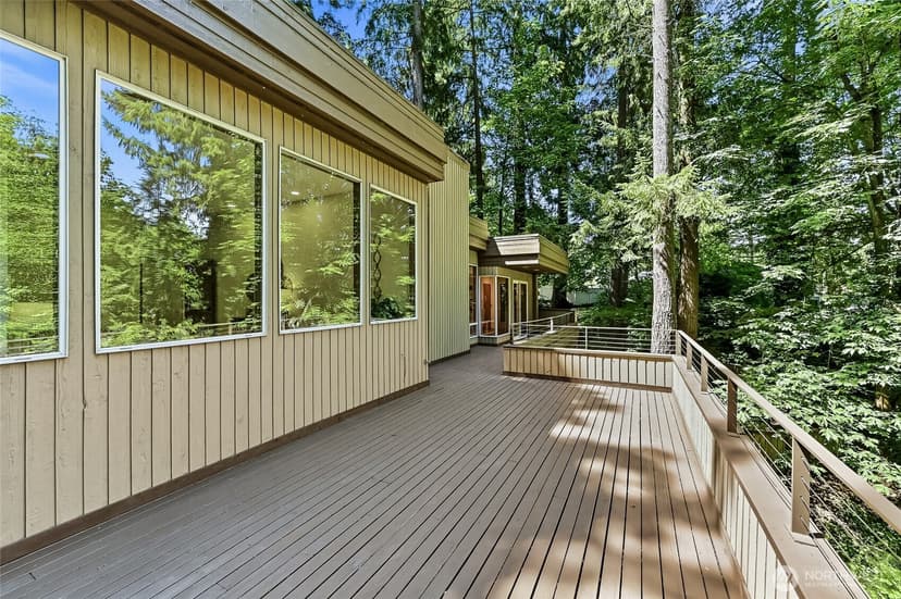 Property photo for 4200 W Lake Sammamish Parkway SE, Bellevue photo 29