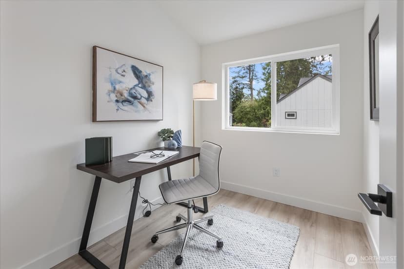 Property photo for 10326 B Ashworth Avenue N, Seattle photo 17