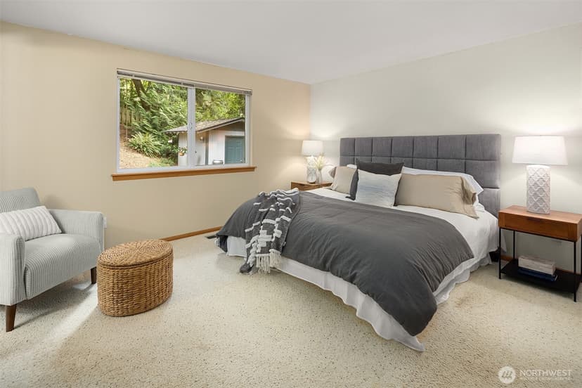 Property photo for 12016 106th Avenue NE, Kirkland photo 20