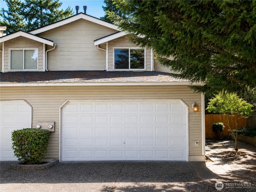 Property photo for 12117 W 15th Avenue, Everett