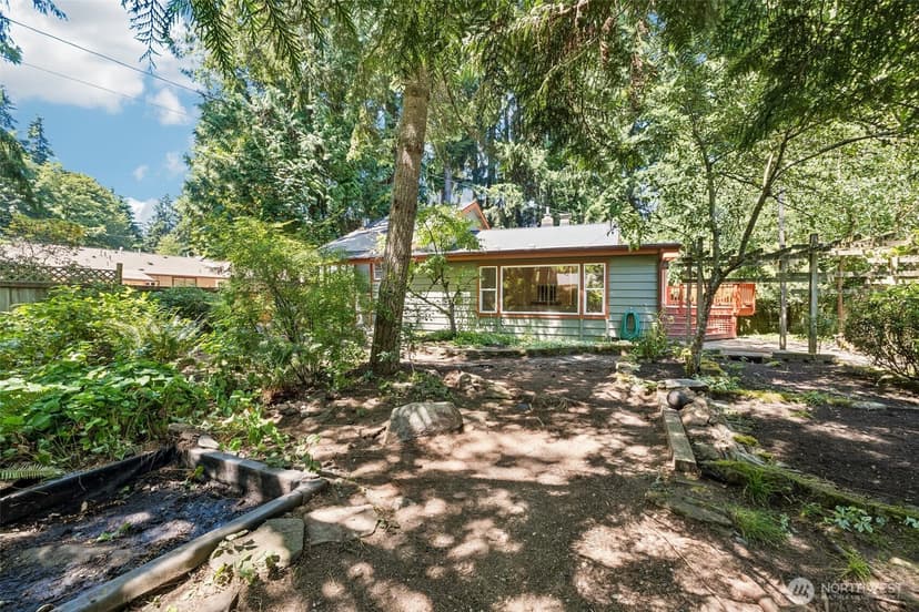 Property photo for 7629 236th Street SW, Edmonds photo 37