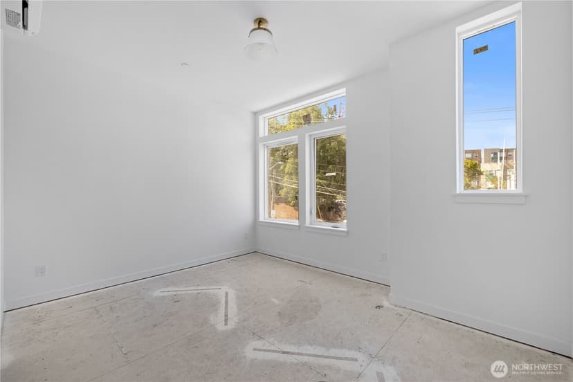 Property photo for 1825 E Pine Street, Seattle photo 15