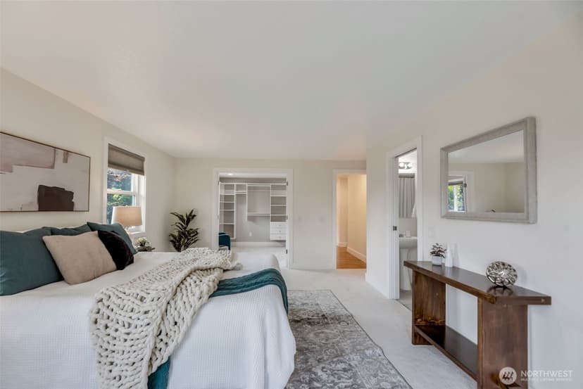 Property photo for 18804 64th Avenue NE, Kenmore photo 23