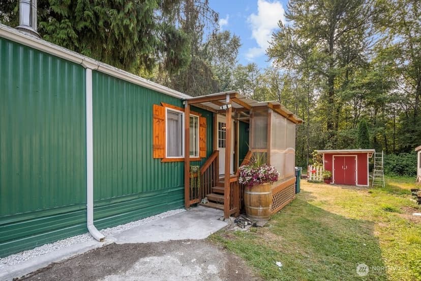 Property photo for 13118 Lost Lake Rd #16, Snohomish photo 2