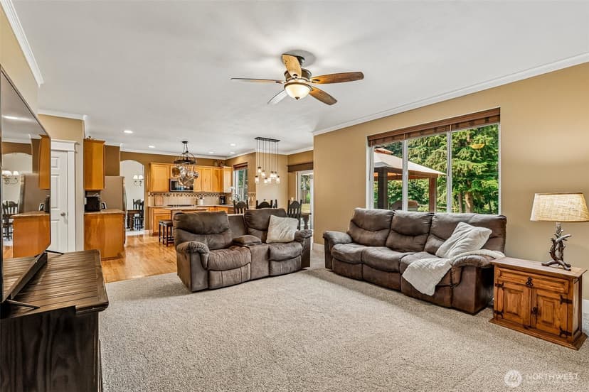 Property photo for 20225 109th Street SE, Snohomish photo 12