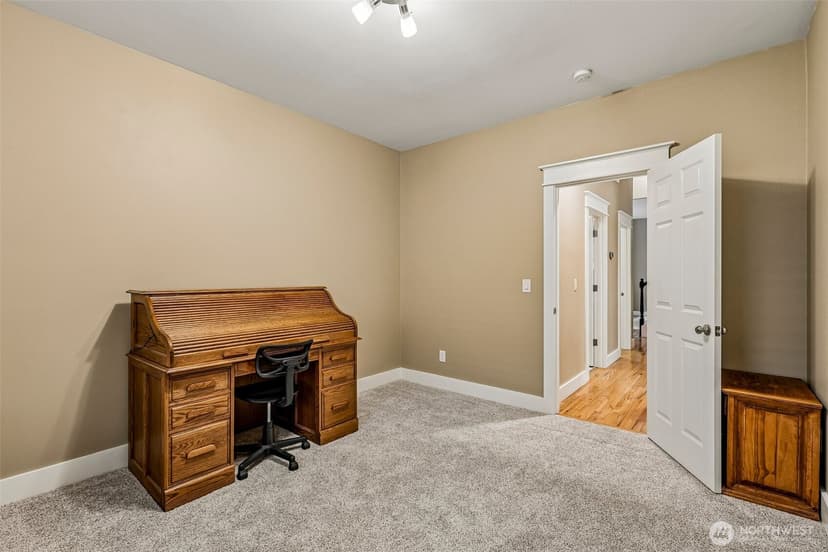 Property photo for 20225 109th Street SE, Snohomish photo 13