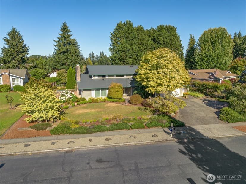 Property photo for 11409 Cloverdale Court SW, Lakewood photo 30