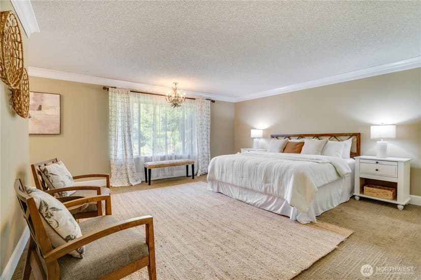 Property photo for 11409 Cloverdale Court SW, Lakewood photo 13