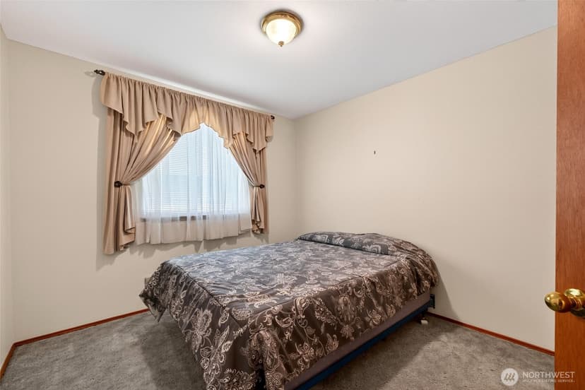 Property photo for 2616 103rd Avenue Ct E, Edgewood photo 16