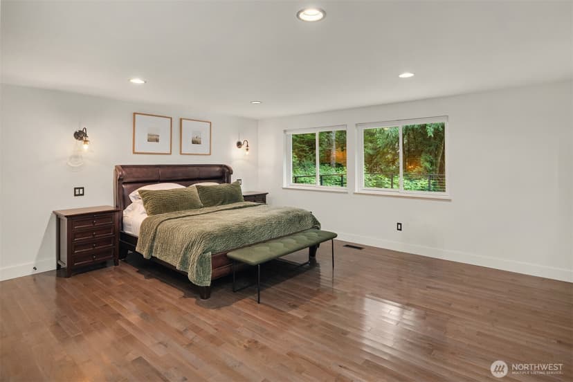 Property photo for 19301 224th Court NE, Woodinville photo 17