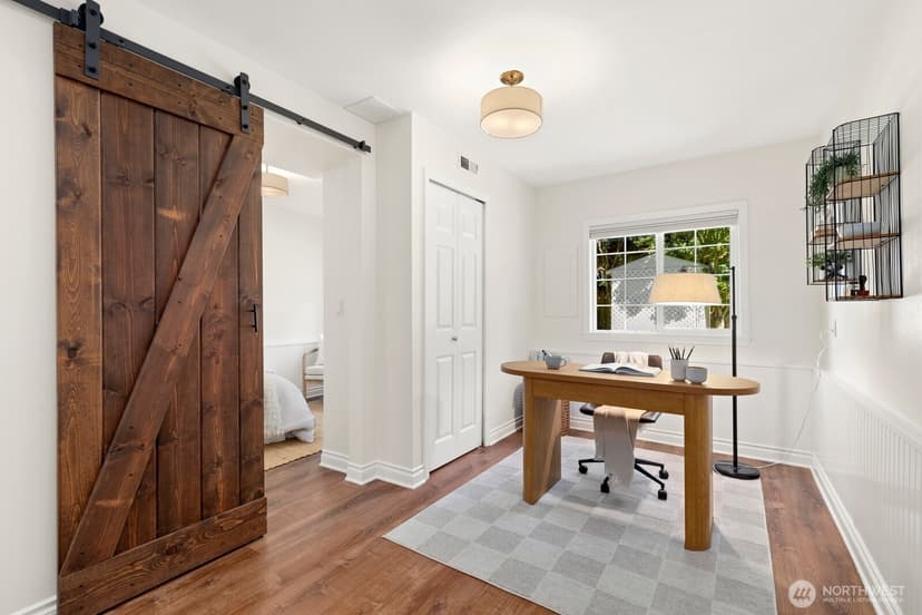 Property photo for 3226 48th Avenue SW, Seattle photo 17