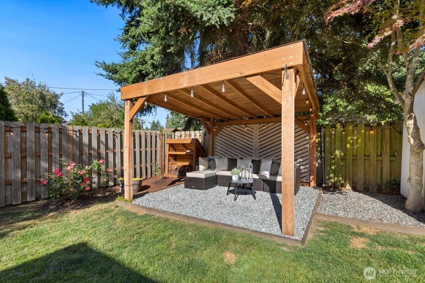 Property photo for 3226 48th Avenue SW, Seattle photo 29
