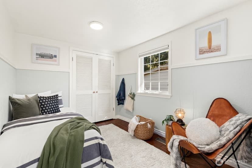 Property photo for 3226 48th Avenue SW, Seattle photo 7