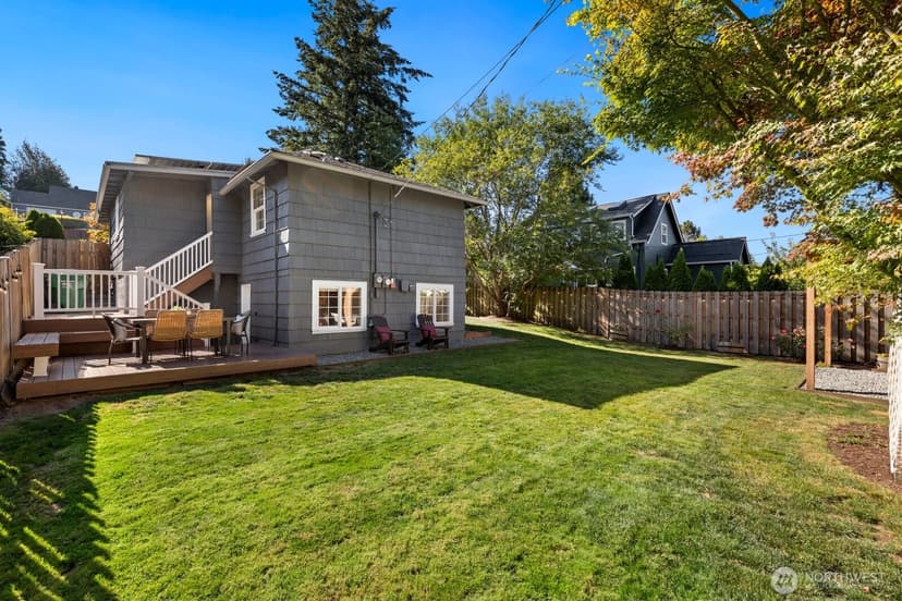 Property photo for 3226 48th Avenue SW, Seattle photo 27