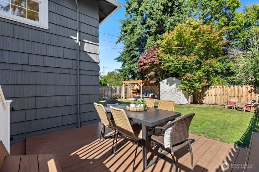 Property photo for 3226 48th Avenue SW, Seattle photo 24