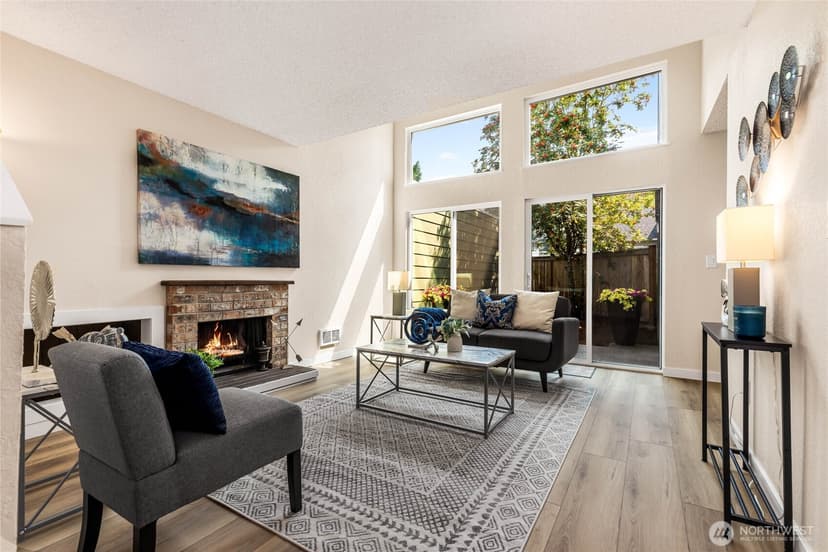 Property photo for 8408 25th Avenue SW #D, Seattle photo 4