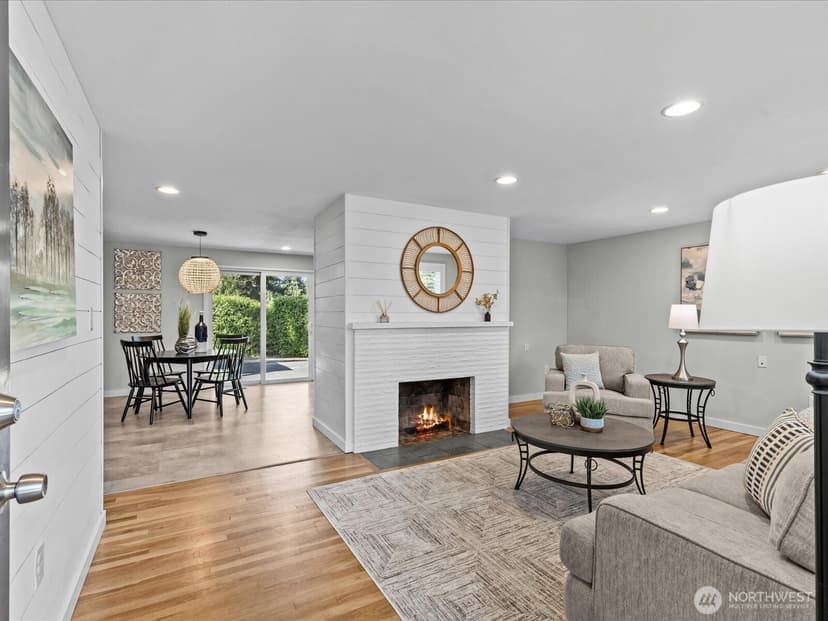 Property photo for 22628 87th Avenue W, Edmonds photo 2