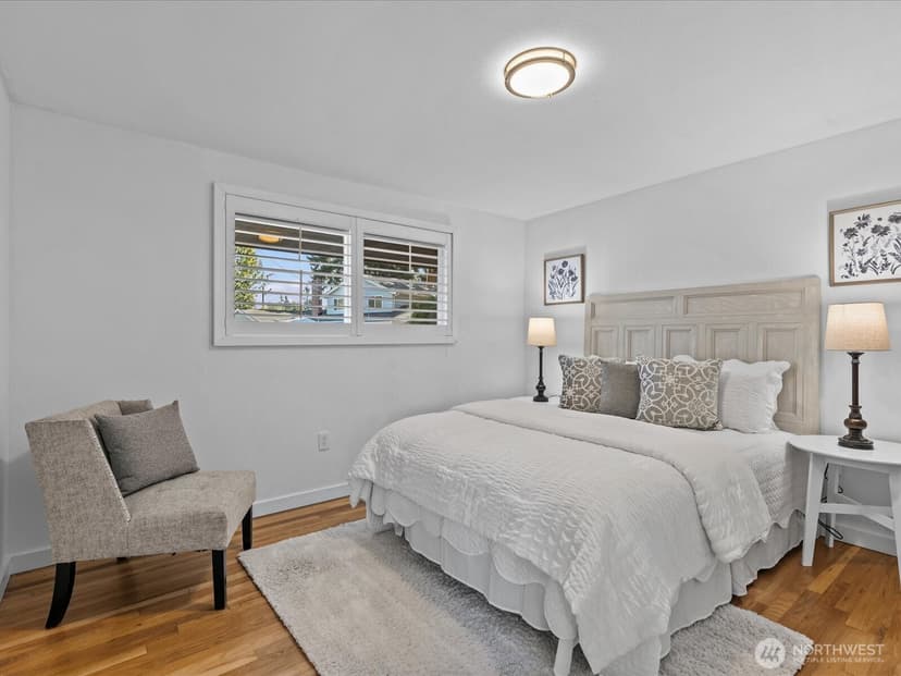 Property photo for 22628 87th Avenue W, Edmonds photo 6