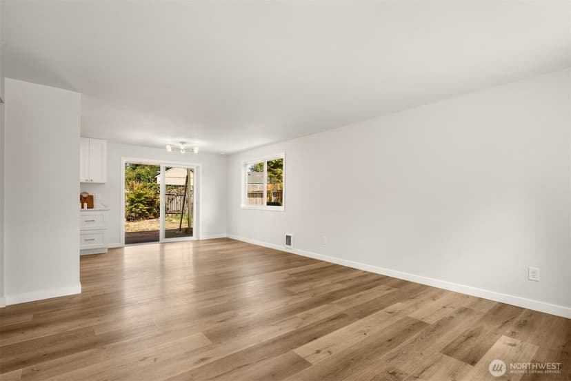 Property photo for 12113 SE 319th Pl, Auburn photo 11