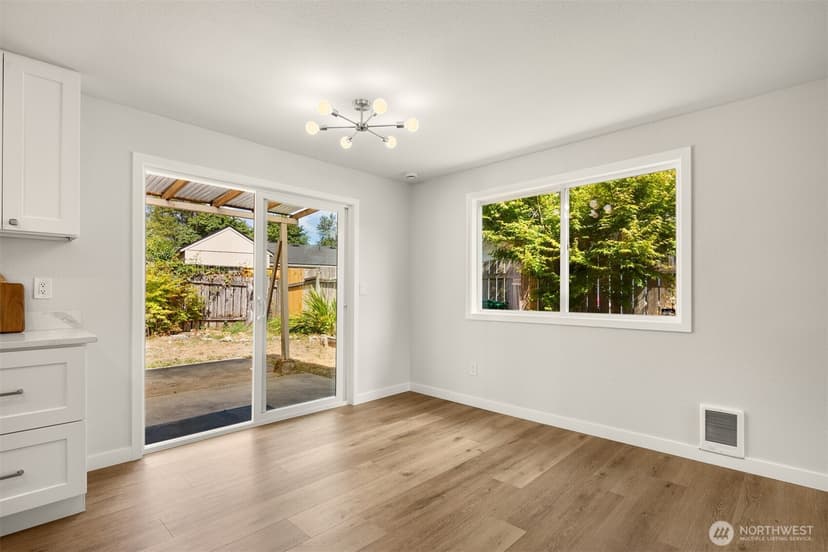 Property photo for 12113 SE 319th Pl, Auburn photo 16