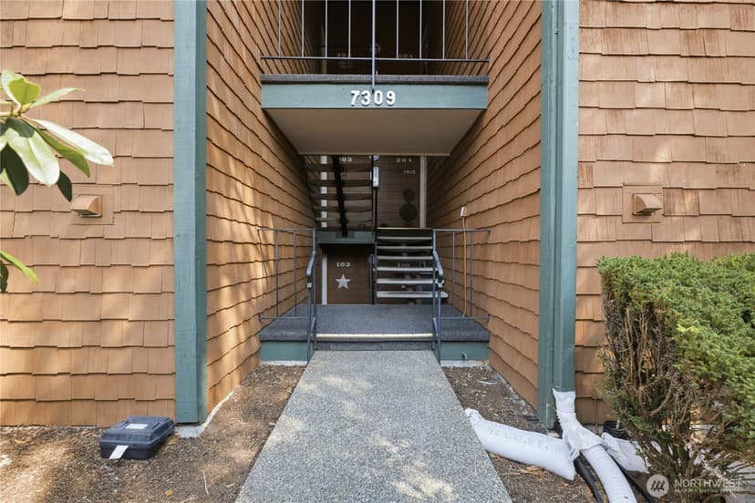 Property photo for 7309 N Skyview Place #F204, Tacoma photo 22