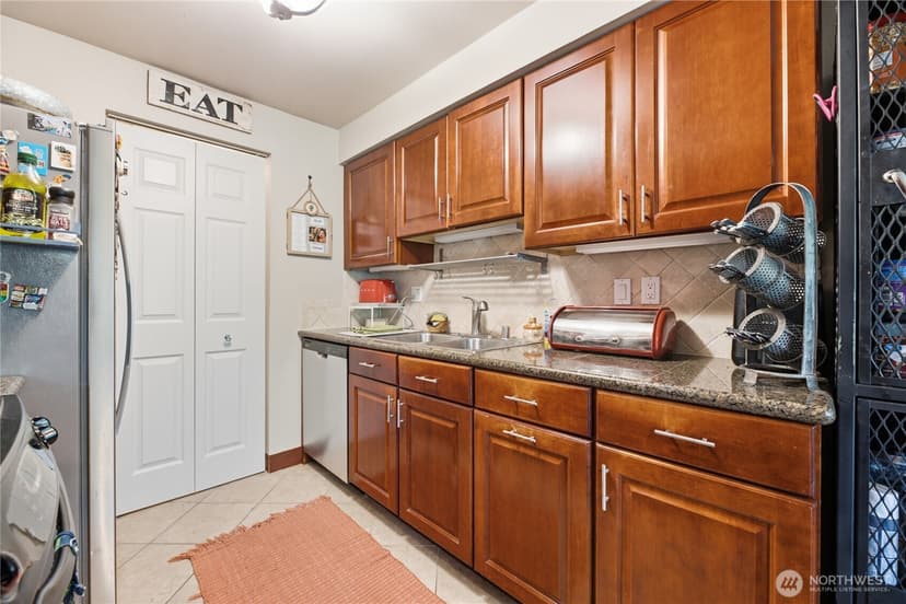 Property photo for 7309 N Skyview Place #F204, Tacoma photo 9