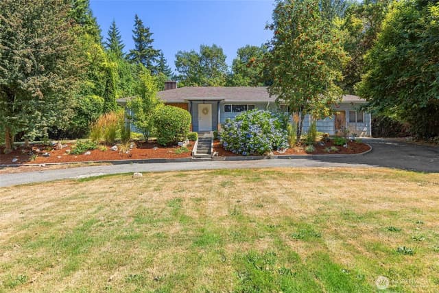 Property photo for 1087 Baby Doll Road E, Port Orchard